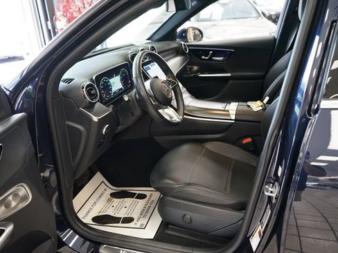 Used 2024 Mercedes-Benz GLC 300 4MATIC image 26