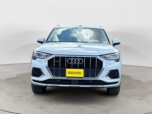 Used 2022 Audi Q3 2.0T Premium Plus w/ Premium Plus Package image 3
