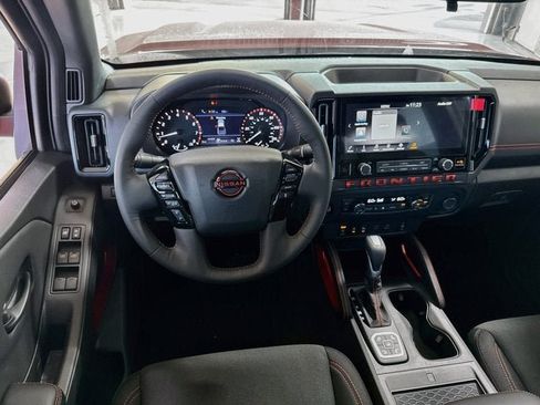 New 2026 Nissan Frontier PRO-4X w/ Pro-4x Convenience Package AWD/4WD image 18
