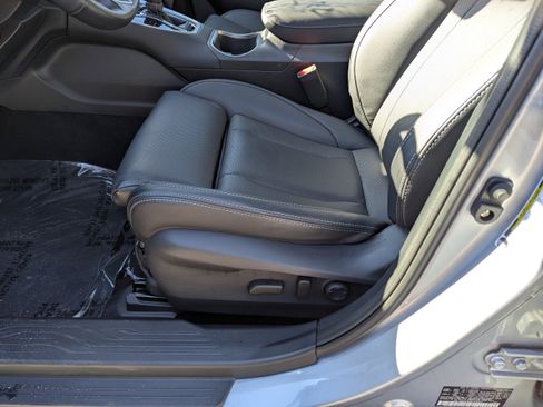 Used 2023 Subaru Outback Limited image 19