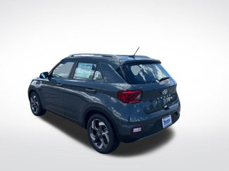 New 2026 Hyundai Venue SEL FWD video 3