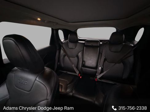 Used 2022 Jeep Cherokee Latitude Lux w/ Sun & Sound Group image 21