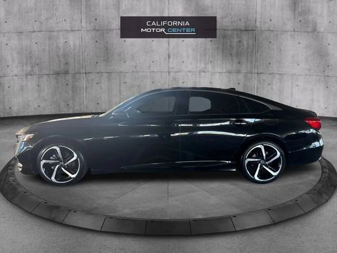 Used 2019 Honda Accord Sport image 8