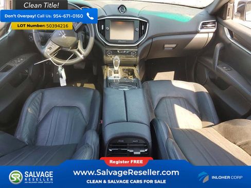 Used 2015 Maserati Ghibli RWD image 11