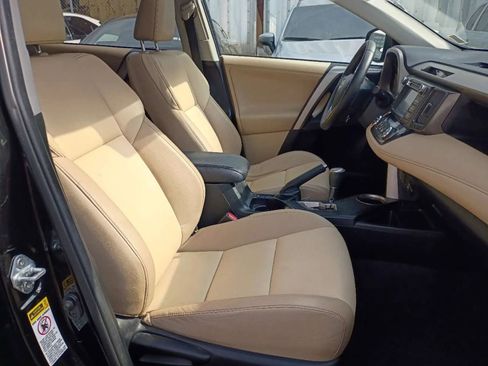 Used 2013 Toyota RAV4 Limited AWD/4WD image 13