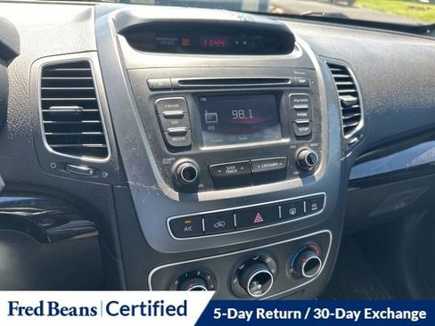 Used 2015 Kia Sorento LX FWD image 18