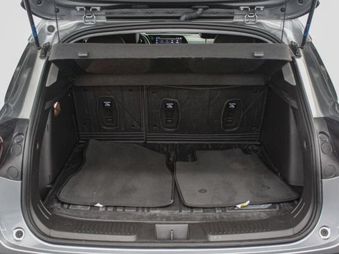 Used 2025 Chevrolet Trax ACTIV w/ Driver Confidence Package FWD image 14