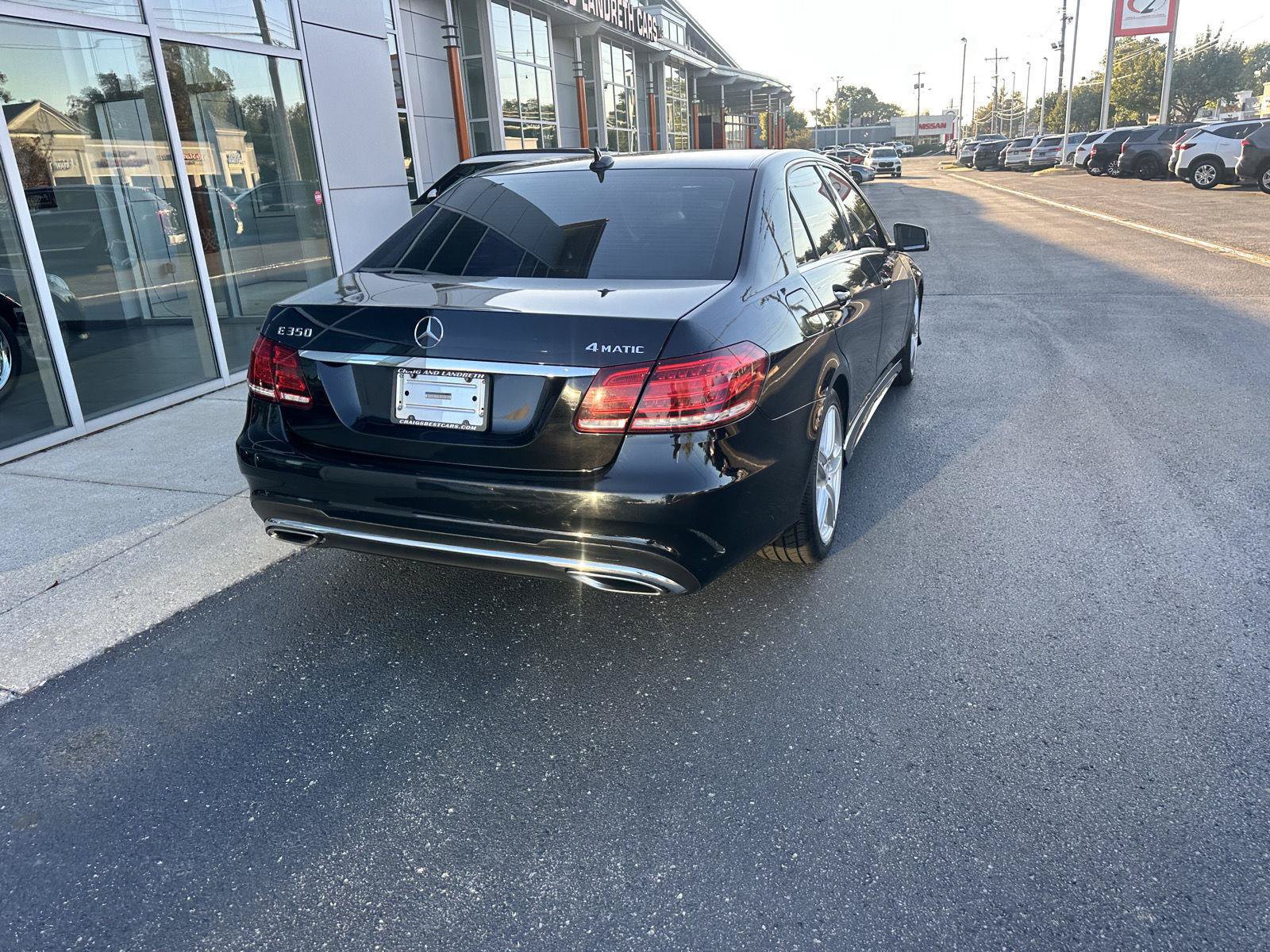 Used 2014 Mercedes-Benz E 350 4MATIC Sedan image 4