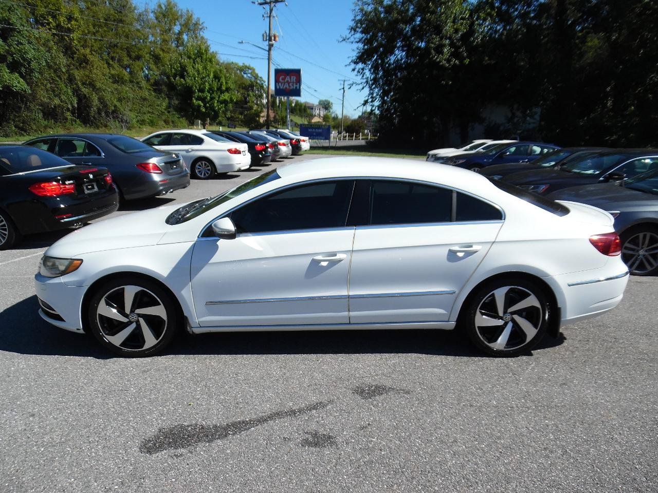 Used 2015 Volkswagen CC Sport FWD image 2