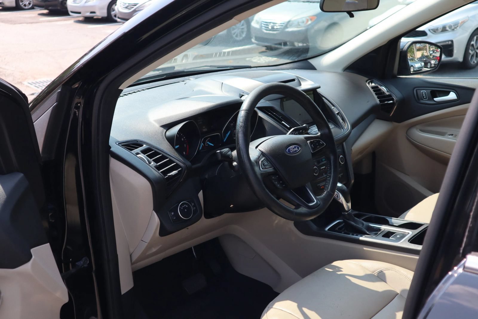 Used 2018 Ford Escape SEL AWD/4WD image 8