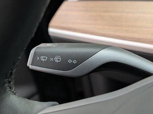 Used 2023 Tesla Model 3 Performance AWD/4WD image 25