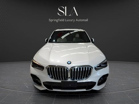 Used 2022 BMW X5 xDrive40i w/ M Sport Package AWD/4WD image 3