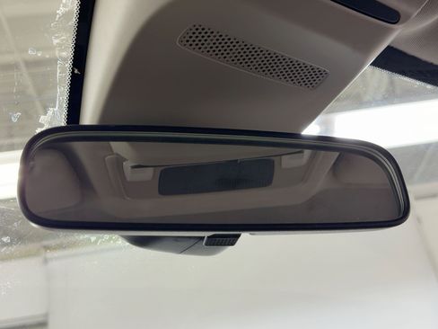 Certified 2023 Honda HR-V LX image 18