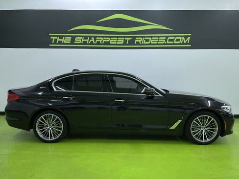 Used 2018 BMW 530e w/ Premium Package 2 RWD image 11