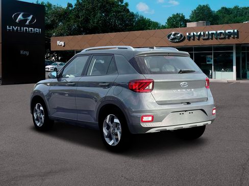 New 2026 Hyundai Venue SEL image 5