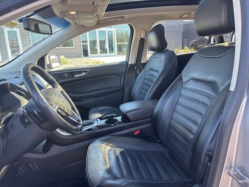 Used 2016 Ford Edge SEL w/ Equipment Group 201A AWD/4WD image 8