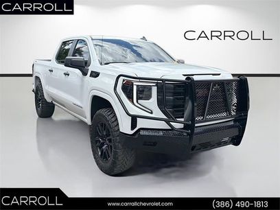 Used 2025 GMC Sierra 1500 Pro w/ Graphite Edition