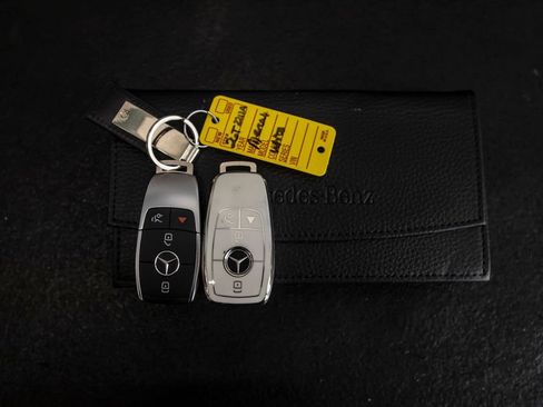 Used 2026 Mercedes-Benz GLS 580 4MATIC image 44
