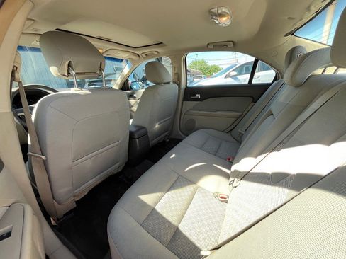 Used 2012 Ford Fusion SE image 10
