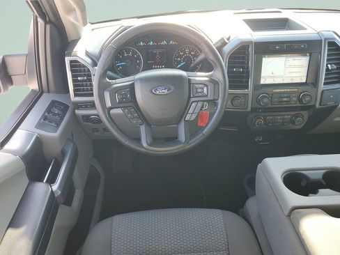 Used 2018 Ford F150 XLT w/ Equipment Group 302A Luxury AWD/4WD image 12