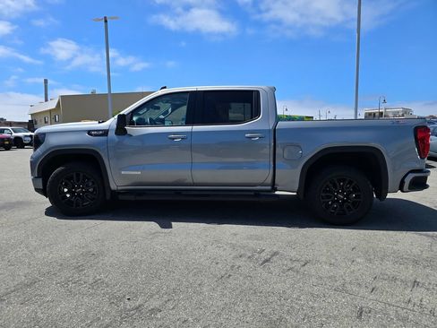 Used 2025 GMC Sierra 1500 Elevation w/ Elevation Premium Package AWD/4WD image 34
