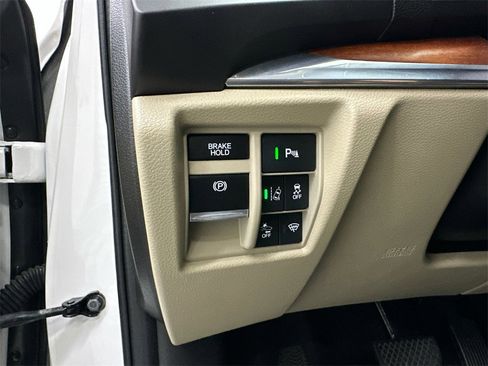 Used 2018 Acura MDX FWD w/ Advance & Entertainment image 38