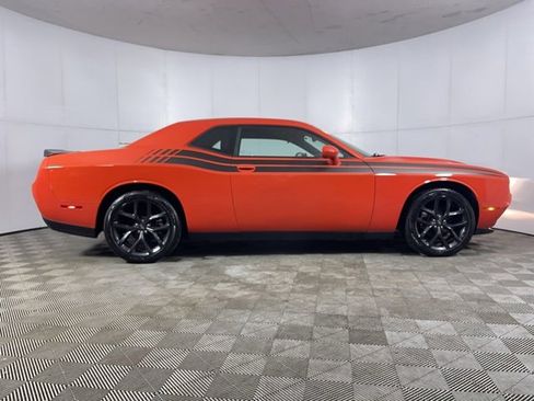 Used 2022 Dodge Challenger SXT w/ Blacktop Package image 4