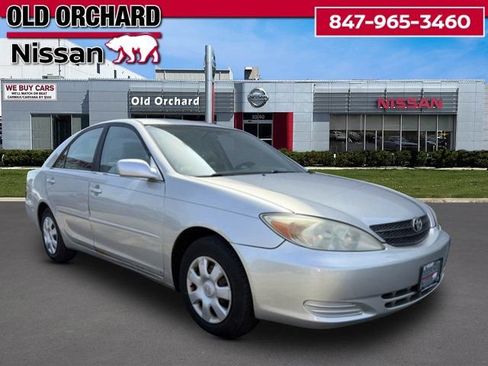 Used 2004 Toyota Camry FWD image 3