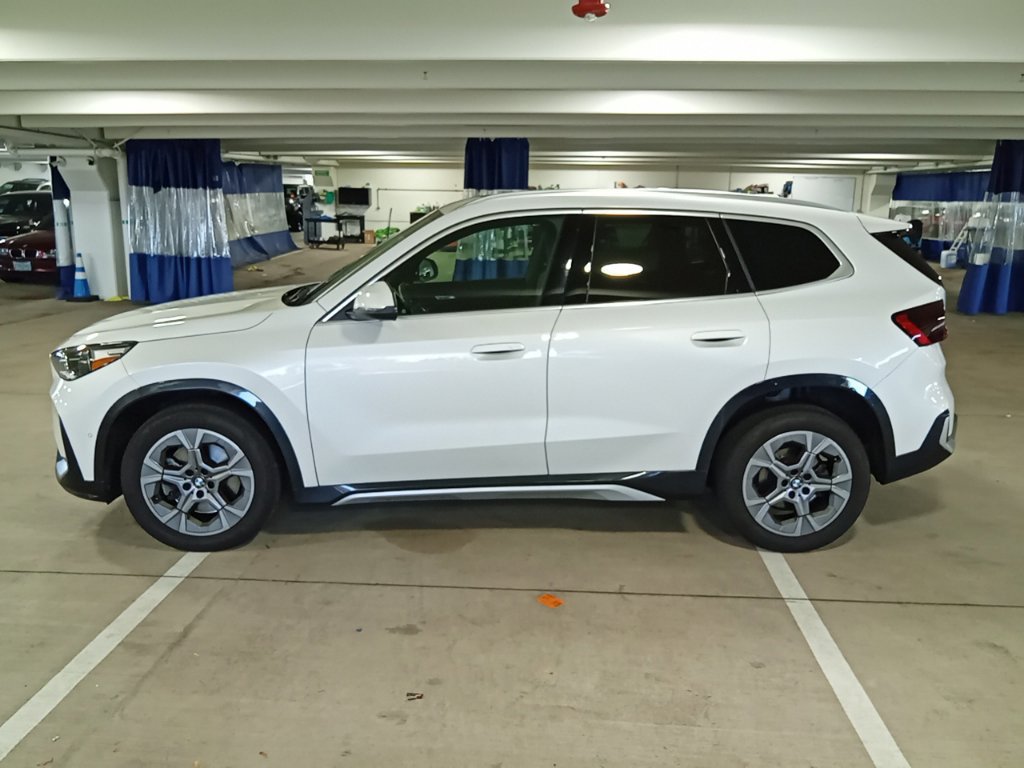 Used 2025 BMW X1 xDrive28i w/ Convenience Package AWD/4WD image 8