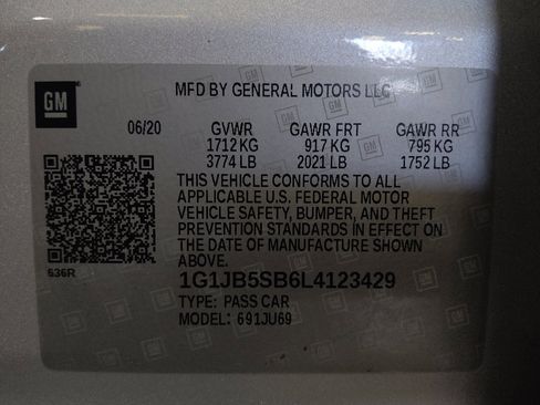 Used 2020 Chevrolet Sonic LS FWD image 33