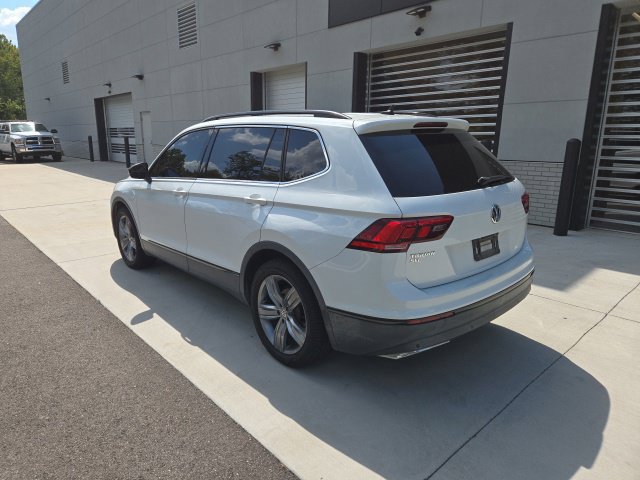 Used 2021 Volkswagen Tiguan SEL FWD image 6