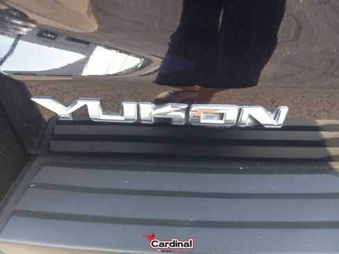 Used 2020 GMC Yukon SLT w/ Open Road Package image 7