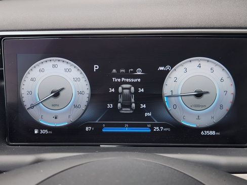 Used 2022 Hyundai Tucson Limited FWD image 15