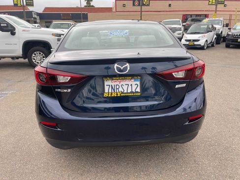 Used 2015 MAZDA MAZDA3 i Touring image 4