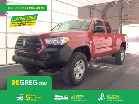 Used 2019 Toyota Tacoma SR image 1