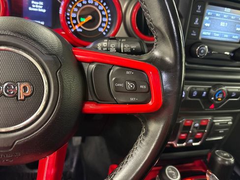 Used 2019 Jeep Wrangler Unlimited Sport S AWD/4WD image 34