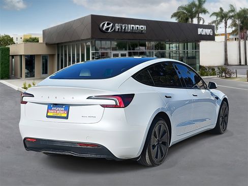 Used 2024 Tesla Model 3 Long Range image 3
