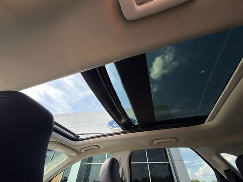 Used 2021 Ford Edge SEL w/ Convenience Package FWD image 14