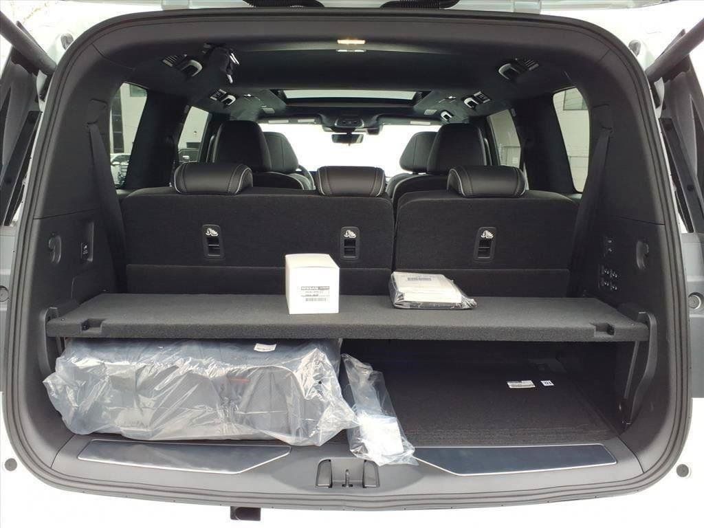 New 2026 INFINITI QX80 Autograph w/ Premium Cargo Package AWD/4WD image 28