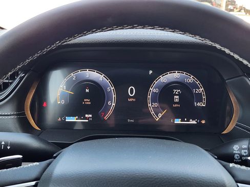 New 2026 Jeep Grand Cherokee Altitude image 10