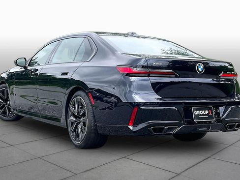 New 2026 BMW 760i xDrive w/ Autobahn Package AWD/4WD image 12