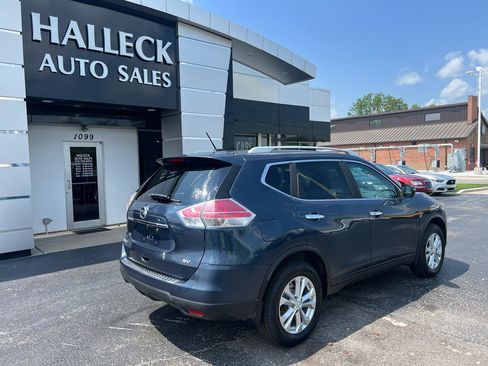 Used 2016 Nissan Rogue SV FWD image 6