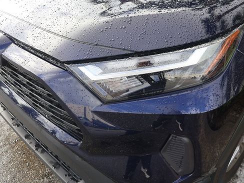 Used 2023 Toyota RAV4 XLE w/ Convenience Package image 3