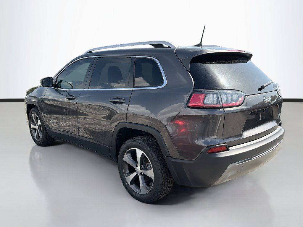 Used 2020 Jeep Cherokee Limited FWD image 5