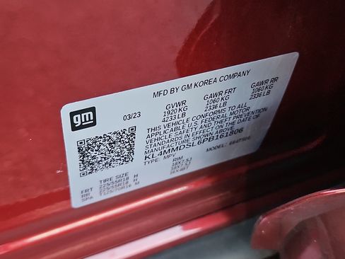 Certified 2023 Buick Encore GX Select w/ Sport Touring Package FWD image 27