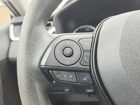 Used 2021 Toyota RAV4 XLE w/ Convenience Package AWD/4WD image 21