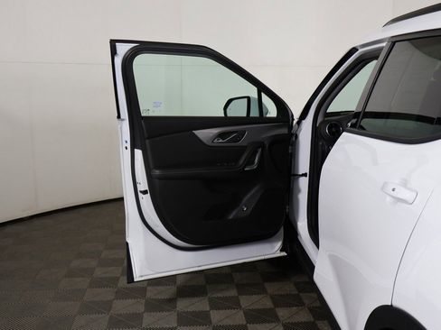 Used 2024 Chevrolet Blazer LT w/ Convenience Package image 18