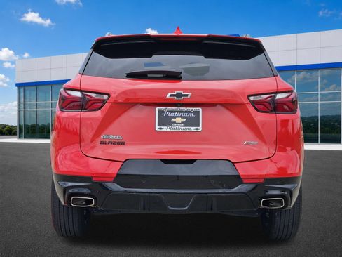 Certified 2022 Chevrolet Blazer RS w/ Enhanced Convenience Package FWD image 8