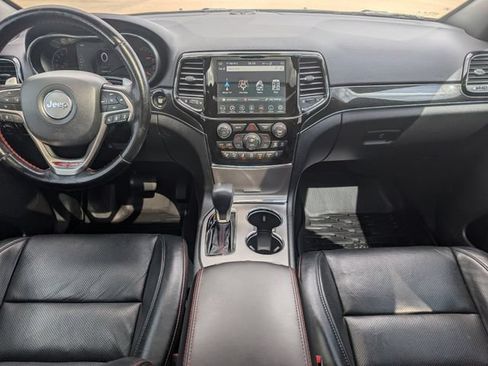Used 2020 Jeep Grand Cherokee Trailhawk w/ Trailhawk Luxury Group AWD/4WD image 24