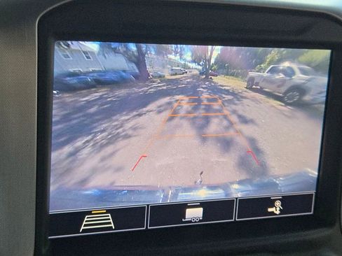 Used 2020 GMC Sierra 1500 SLT w/ SLT Premium Plus Package image 16